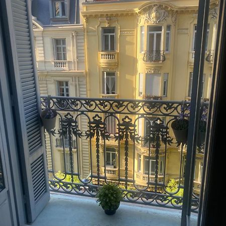 Les Fleurs Astoria Apartamento Menton Exterior foto