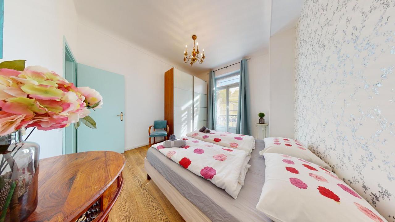 Les Fleurs Astoria Apartamento Menton Exterior foto