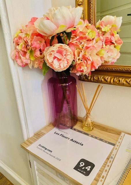 Les Fleurs Astoria Apartamento Menton Exterior foto